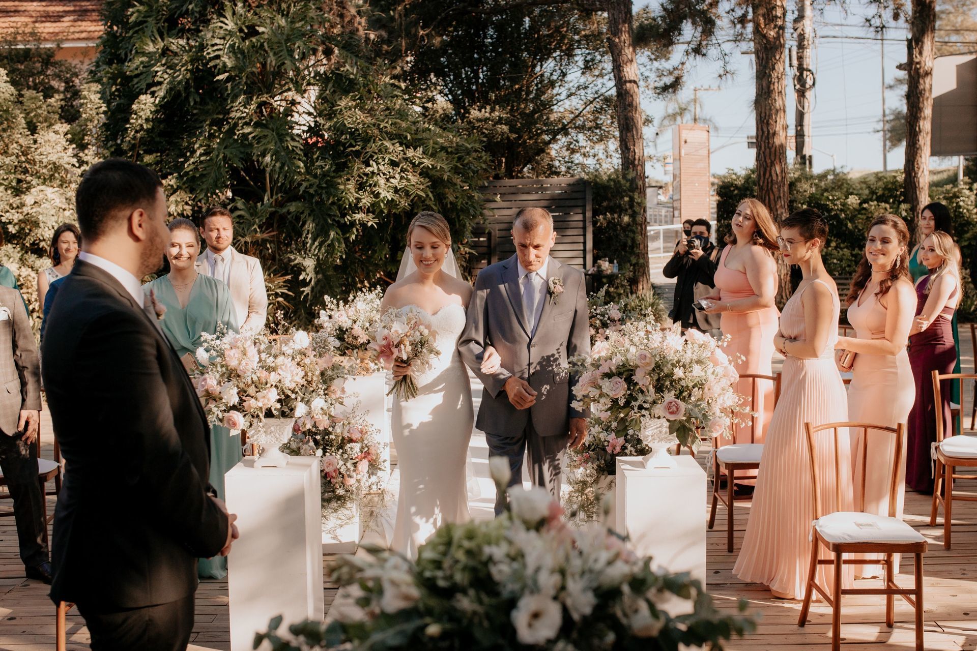 Foto Casamento no Vila dos Araçás Tami e Rogério Foto Casamento no Vila dos Araçás Tami e Rogério - Imagem 65