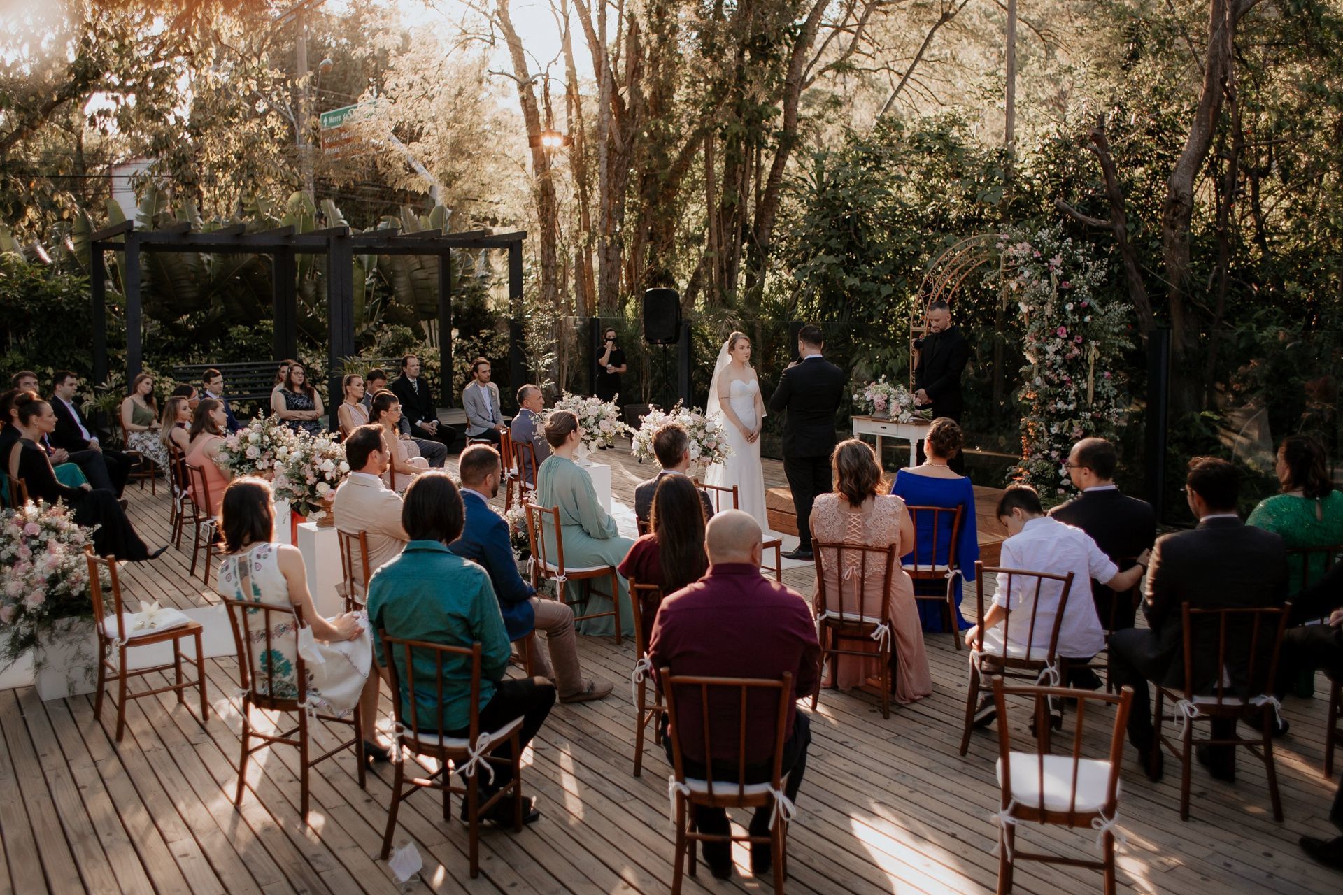 Foto Casamento no Vila dos Araçás Tami e Rogério Foto Casamento no Vila dos Araçás Tami e Rogério - Imagem 101