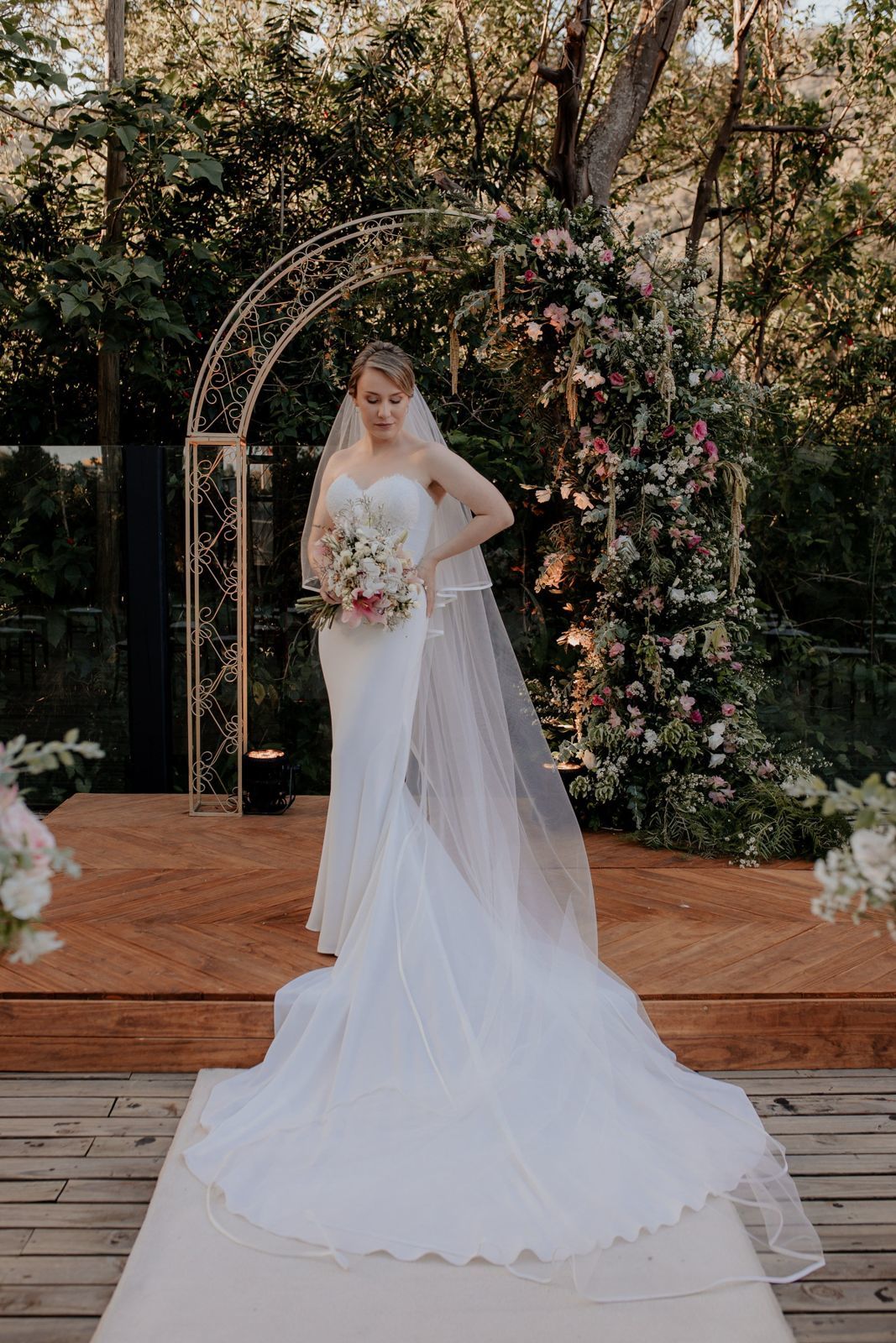 Foto Casamento no Vila dos Araçás Tami e Rogério Foto Casamento no Vila dos Araçás Tami e Rogério - Imagem 133