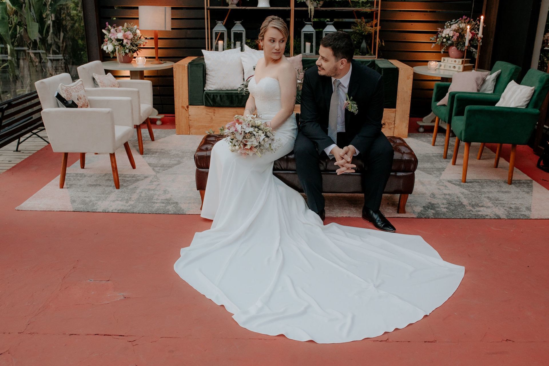 Foto Casamento no Vila dos Araçás Tami e Rogério Foto Casamento no Vila dos Araçás Tami e Rogério - Imagem 154