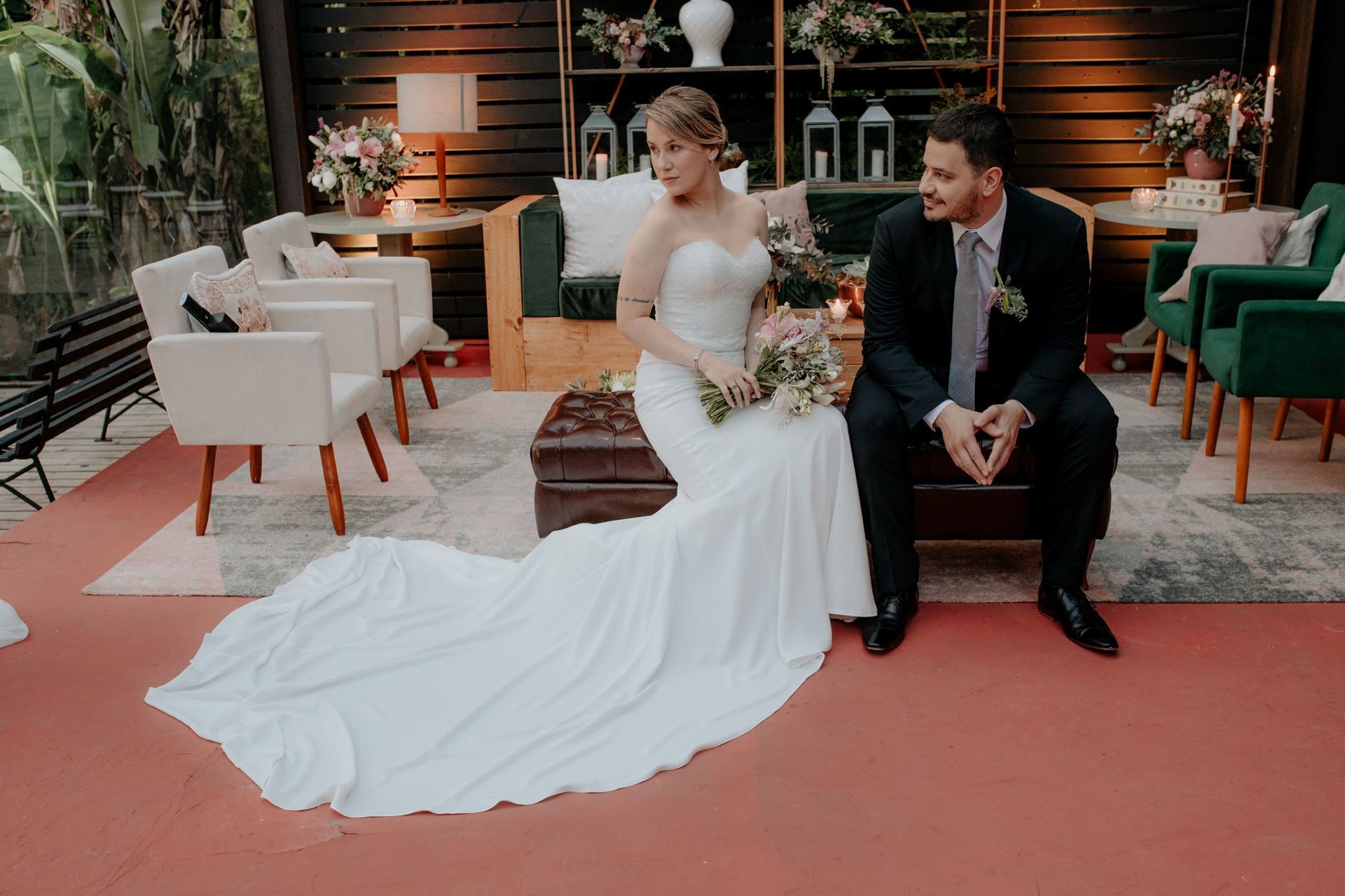 Foto Casamento no Vila dos Araçás Tami e Rogério Foto Casamento no Vila dos Araçás Tami e Rogério - Imagem 153